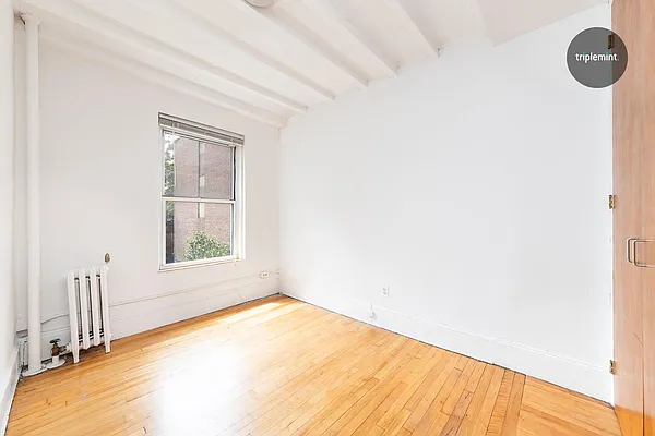 Rented by Triplemint | media 6