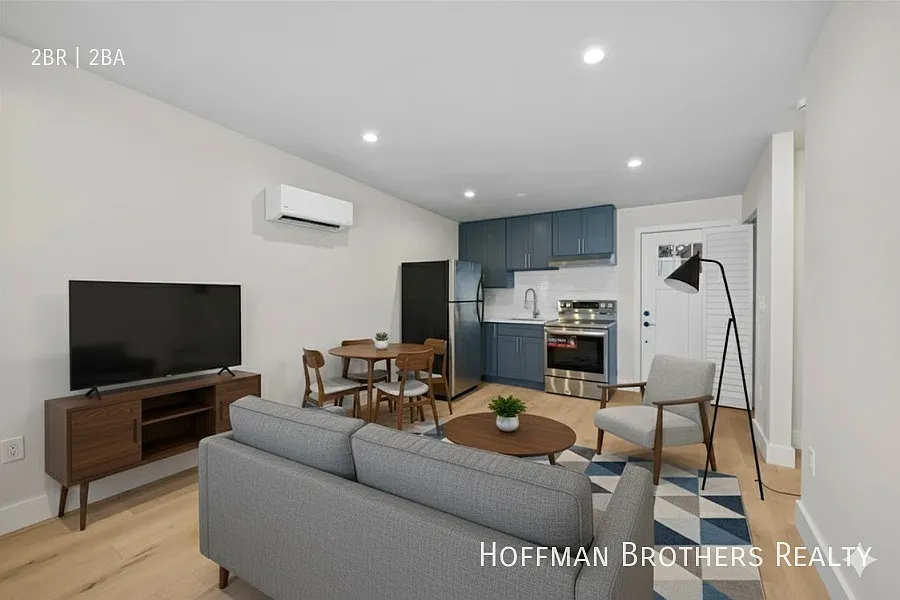 Building Photo - 649 N Spaulding Ave #1/4