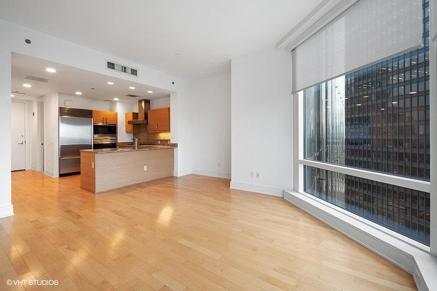 1st image of 401 N Wabash Ave #35D