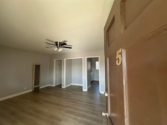3rd image of 5328 Auckland Ave APT 5