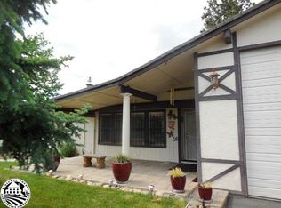 22867 Rolling Woods Dr, Groveland, CA 95321