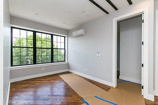 Rented by Nooklyn NYC LLC | media 55