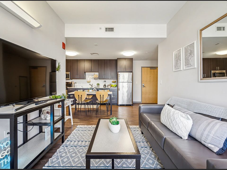 2nd image of 1100 W Montgomery Ave APT 207
