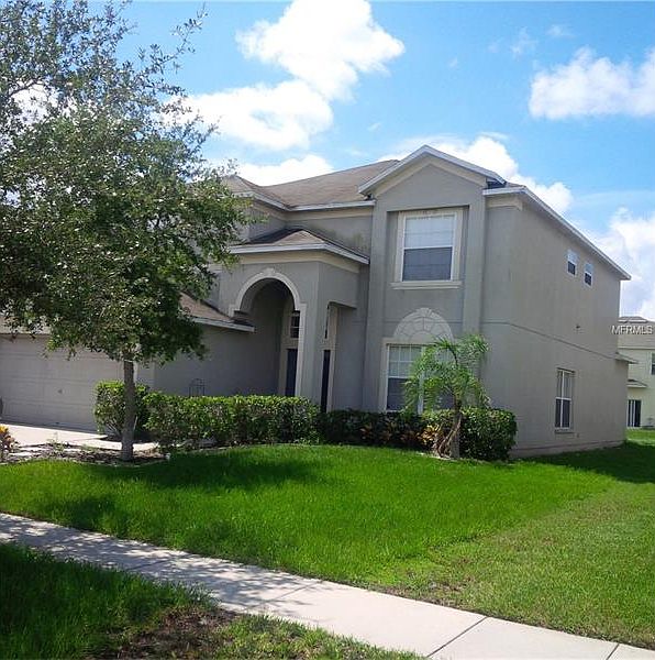1st image of 8422 Carriage Pointe Dr