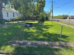 600 McDonough St, Gretna, LA 70053