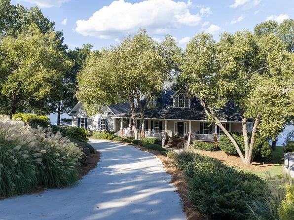106 Windjammer, Greenwood, SC 29649
