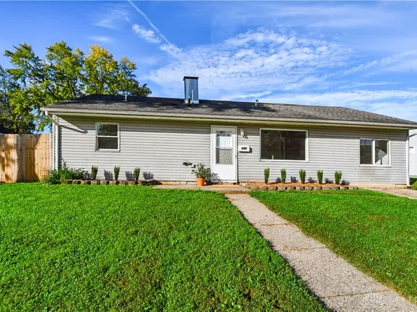 128 Marchmont Dr, Fairborn, OH 45324