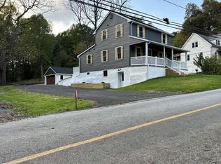 401 Ash Rd, Coatesville, PA 19320