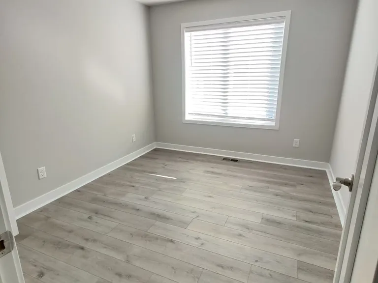 2768 Clover Ridge Dr — Photo 13