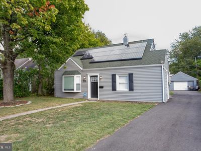 814 Elmhurst Ave, Bristol, PA, 19007