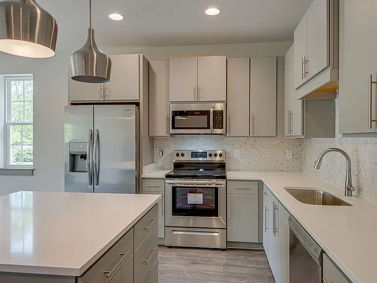 122H Oceola Ave — Photo 12