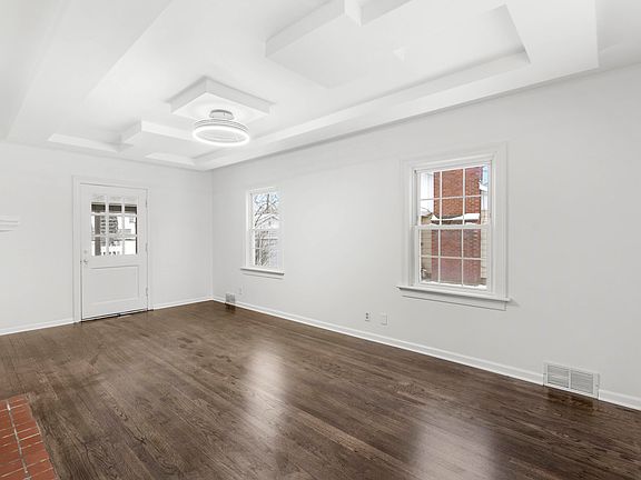 2nd image of 127 S Connecticut St