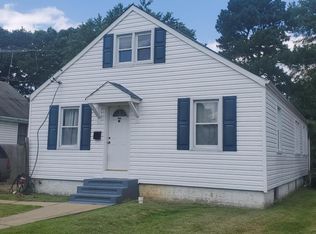 946 Martin Rd, Essex, MD 21221