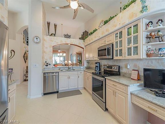 4th image of 8187 Ibis Cove Cir