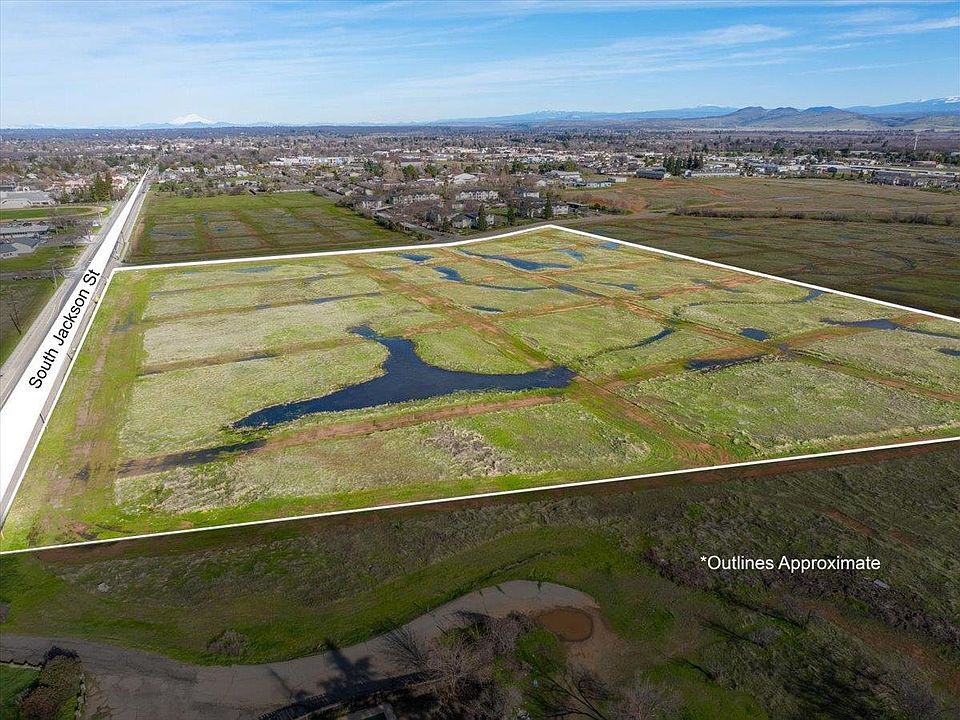 1st image of 10.04 Vista Way
