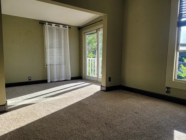 772 East Ave #2 — Photo 9