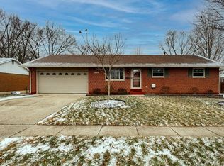 1231 Marsha Dr, Miamisburg, OH 45342
