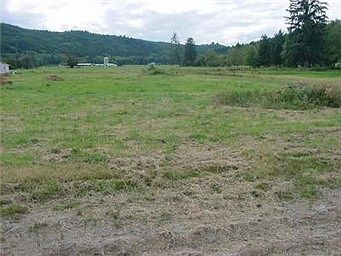 1st image of 11 Beaver Estates Ln