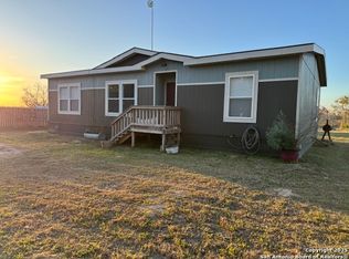 120 VIRIDIAN VW, Pleasanton, TX 78064