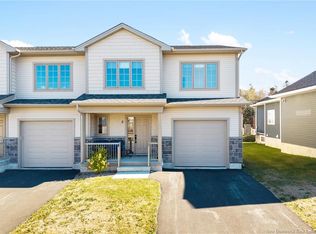 2 Huntingdon Cir, Fredericton, NB E3B0L9