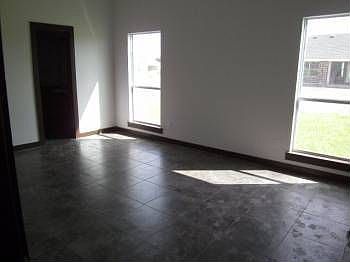2nd image of 704 Dalobo Blvd