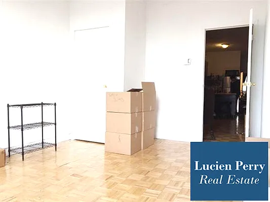 Rented by Lucien Perry | media 47