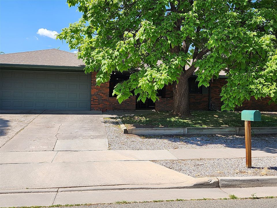 1st image of 405 Grand Canyon Dr