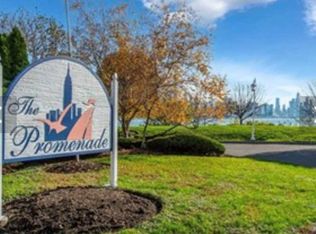 248 The Promenade, Edgewater, NJ 07020
