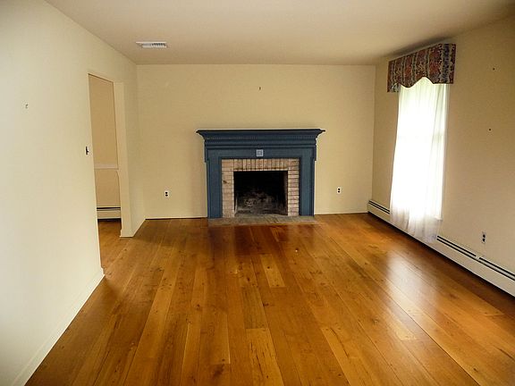 Living Room (current)