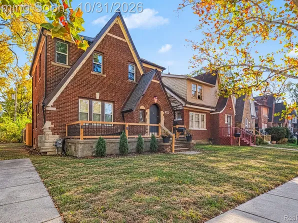 15846 Indiana St, Detroit, MI 48238