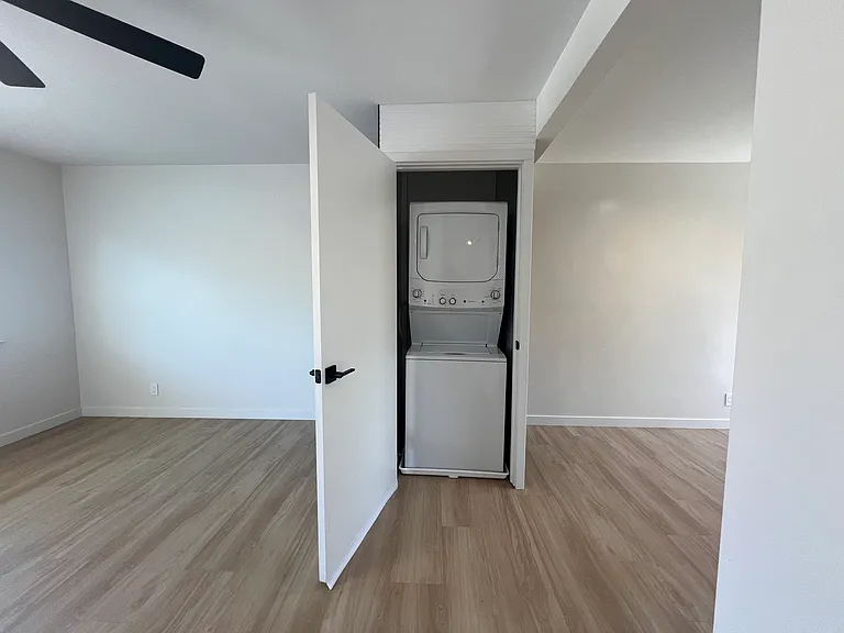 1909 San Ramon Ave #3 — Photo 8