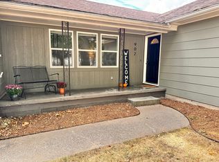 902 Wendy Ln, Carthage, MO 64836
