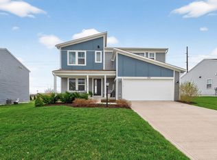 1735 Dickson Dr, Marysville, OH