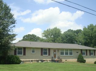 119 Colonial Dr, Hendersonville, TN 37075