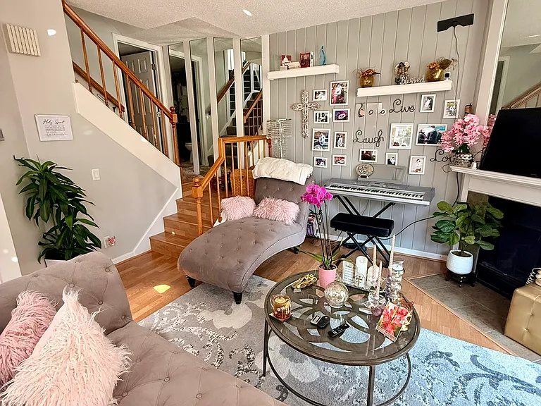 11 Devon Commons Ln — Photo 12