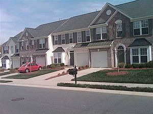 2nd image of 6006 Queens Walk Ct