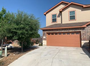 430 Creekside Curv, New Braunfels, TX 78130