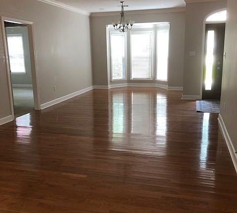 dining room (front of house)