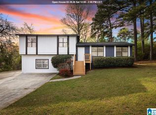 3520 Ridgeview Dr, Irondale, AL 35210