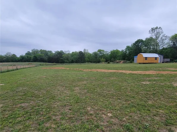 200 Buckeye Ln, Piedmont, MO 63957