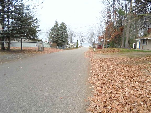 3rd image of 308 Devonshire Dr