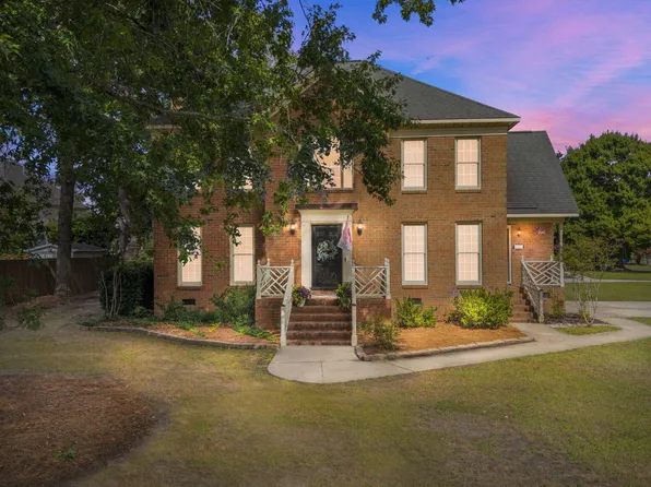 4003 Treetops Circle, Winterville, NC 28590