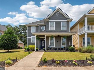 20 Courtyard Ln, Cartersville, GA 30120