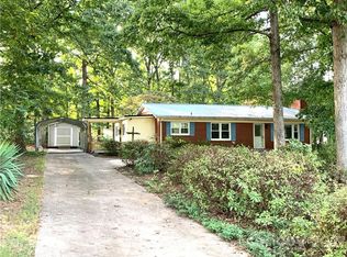 114 Roger Dr, Statesville, NC 28625