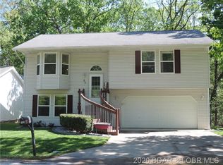 92 Pawnee Ct, Lake Ozark, MO 65049