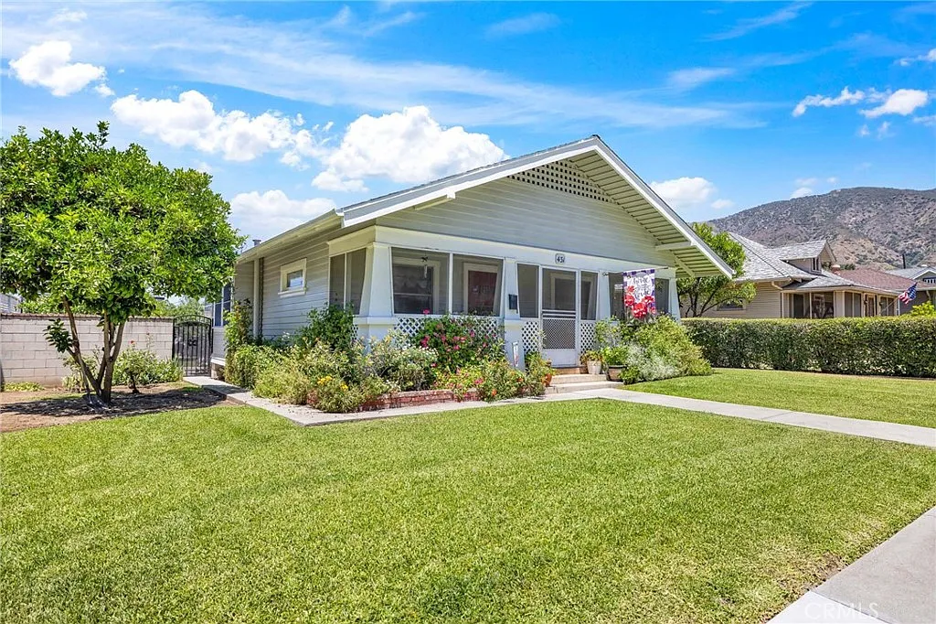 5 bed, 2165 sqft, $4,500 — Photo 2