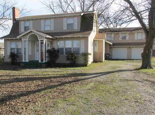 11060 E Main St, Tishomingo, OK 73460