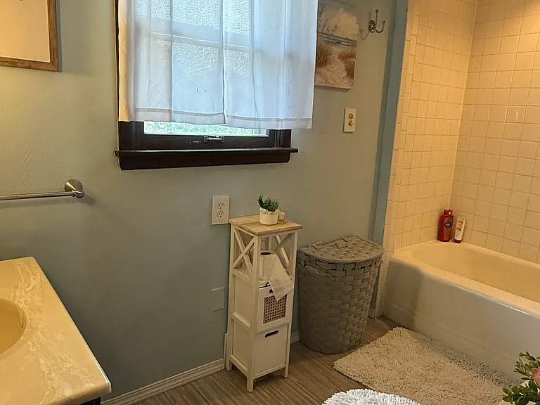 809 Croghan Ave #2 — Photo 15