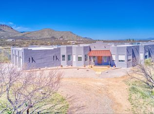 2097 N Chula Vista Rd, Huachuca City, AZ 85616