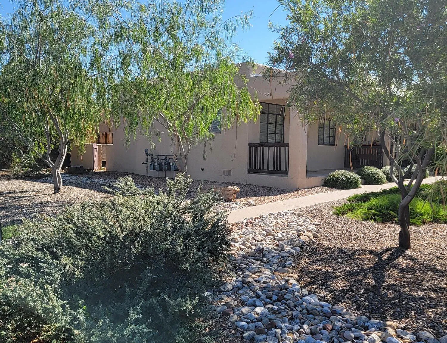 1 bed, 1.0 bath, 550 sqft, $1,000 — Photo 1